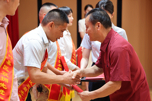 老街玉祥集团贡酒，，，，，国人的迎宾酒-老街玉祥集团